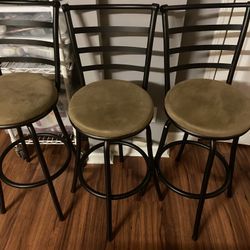 Bar Stools 