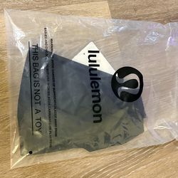 Lululemon leggings size 4 new