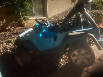 Blue jeep kids drivable toy
