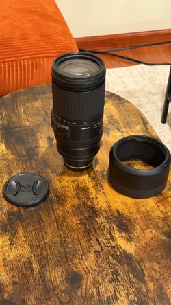 Tamron 150-500mm f/5-6.7 Di III VC VXD Lens for Sony E