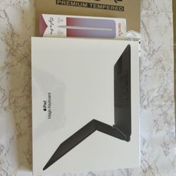 Apple Ipad Pro 12.9” 3rd 4th 5th 6th generation Magic Keyboard case new sealed