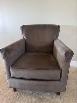 Bassett chairs