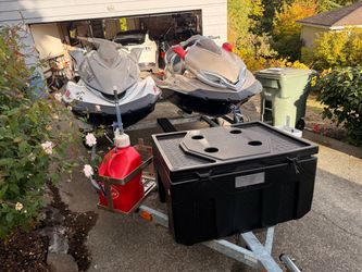 (NEGOTIABLE) 2013 and 2009 Kawasaki Jetski