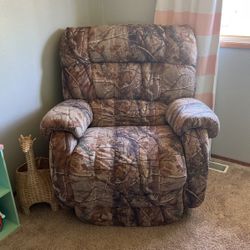 Huge Recliner