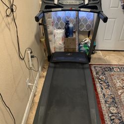 Treadmill  Nordic track 