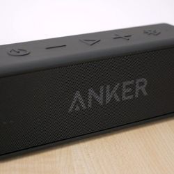 ANKER SoundCore 2: Portable water resistant Bluetooth/Aux Speaker