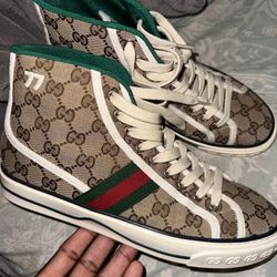 Gucci Shoes Sz 9 