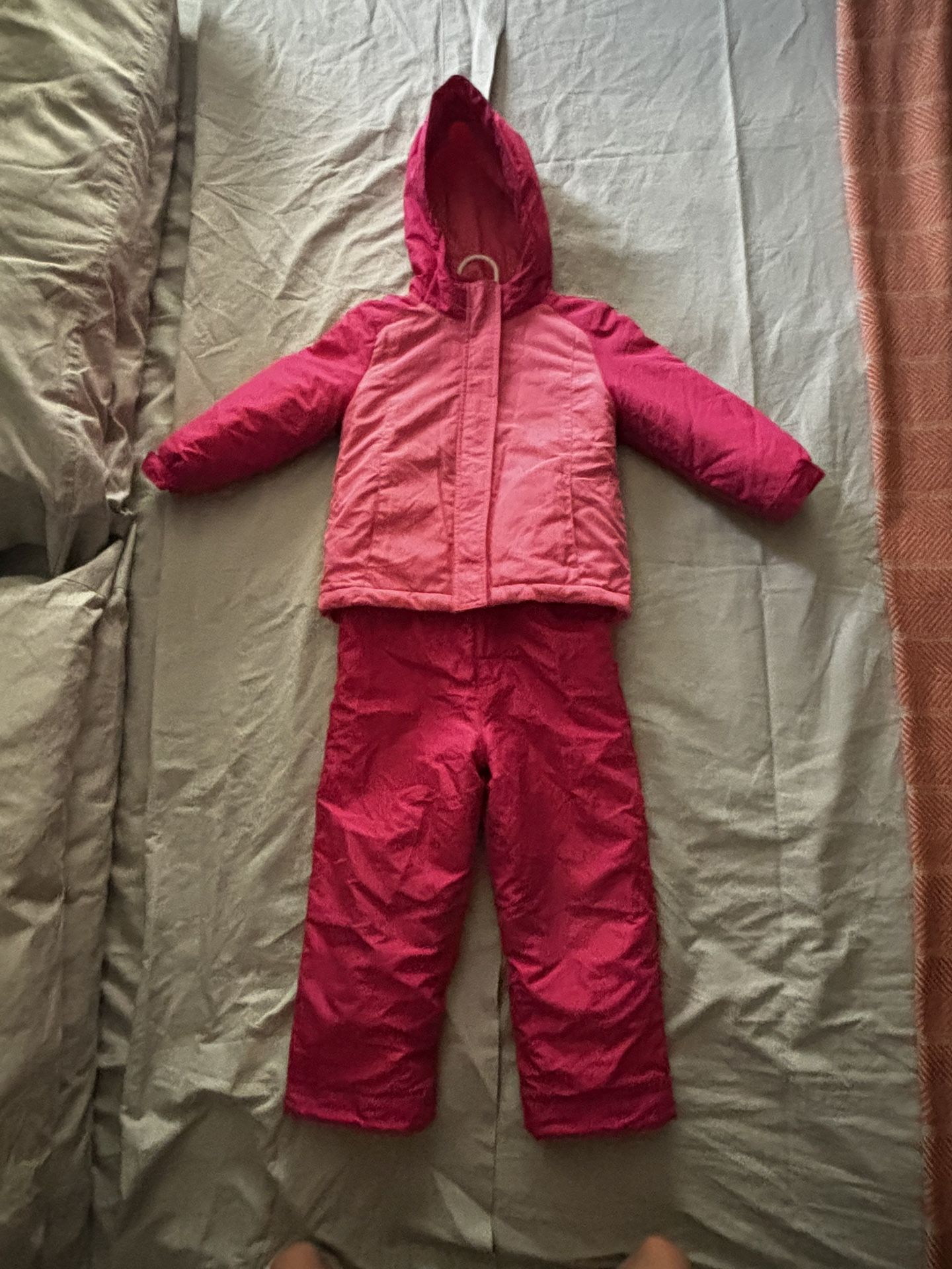 Children’s Place 5T Piece Snow Suit
