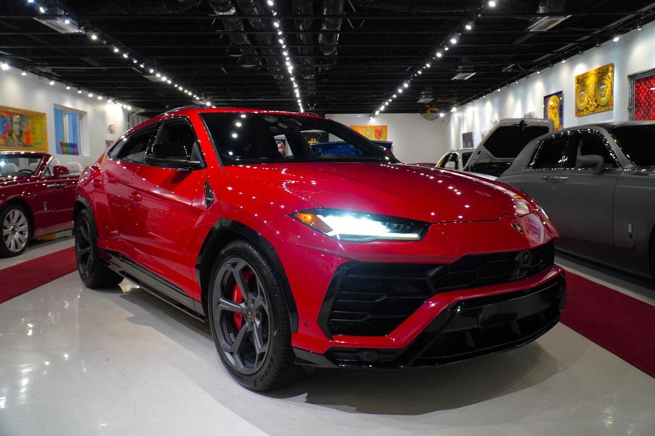 2019 Lamborghini Urus
