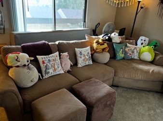 Sectional couch! Super comfy!