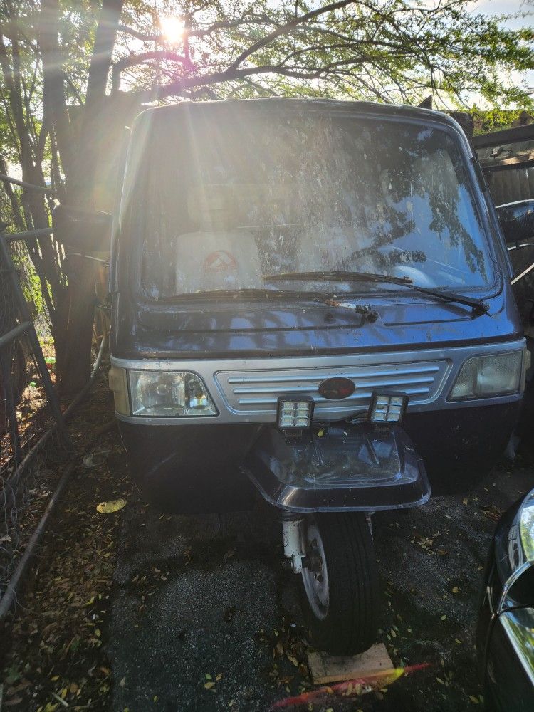 2009 Hyundai Trailer