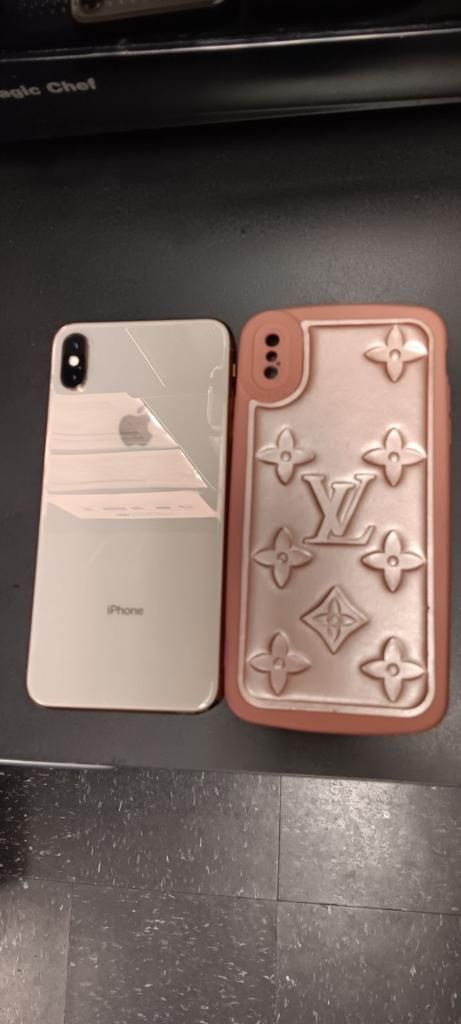 iPhone XS MAX Unlock 