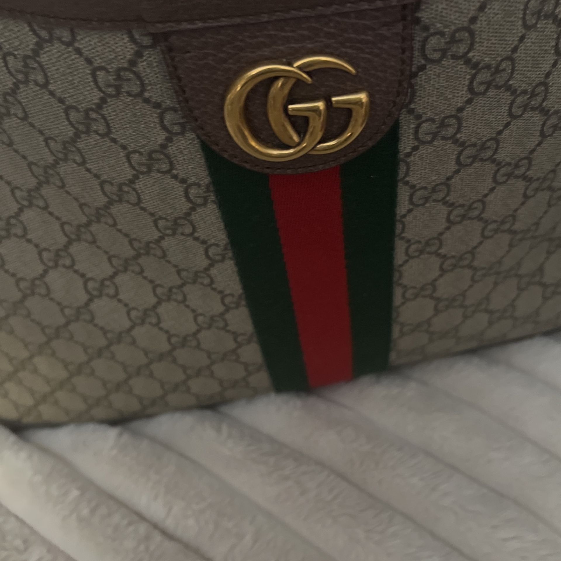 Gucci Tote 👜 Original With Prove On Hand 