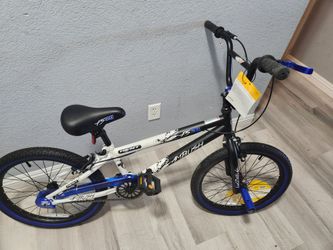 Kend Bike Bmx Boys 20 new Ready to ride good condition