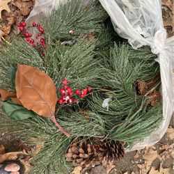 Garland With Pine Cones And Red Berries 