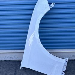 2018 - 2023 Ford Mustang Rh Passenger Side Fender