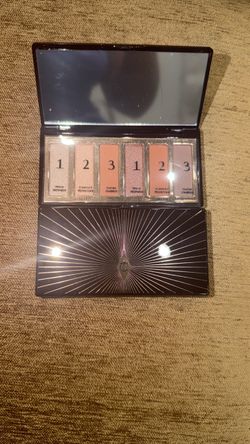 Charlotte tilbury eyeshadow palette