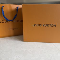 Luxury bag for sale 🤎