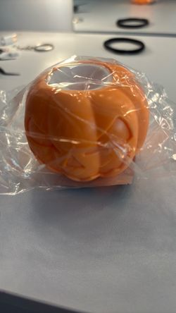 Pumpkin pop up squishy!🎃