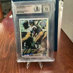 Dan Fouts Signed 2001 Topps Archives Reserve #18 Rookie Card Beckett Auto HOF 93