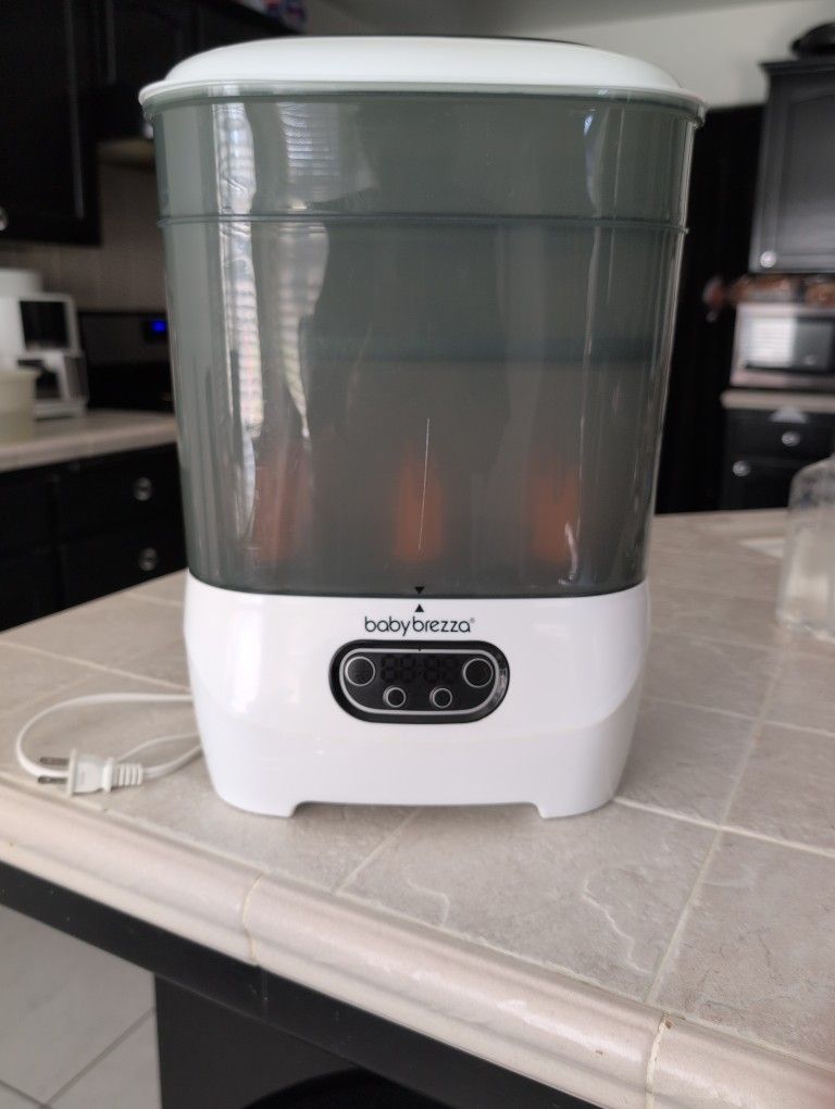 Baby Brezza Bottle Dryer/Sanitizer