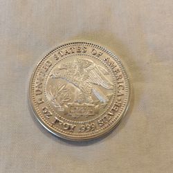 World trade unit United States silver round bar