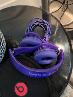 Beats Headphones w/ Aux Cord
