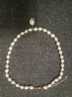 Kate spade pearl necklace