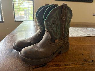 Youth Justin Boots
