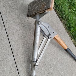 Senior Carpet Stretcher Vintage 