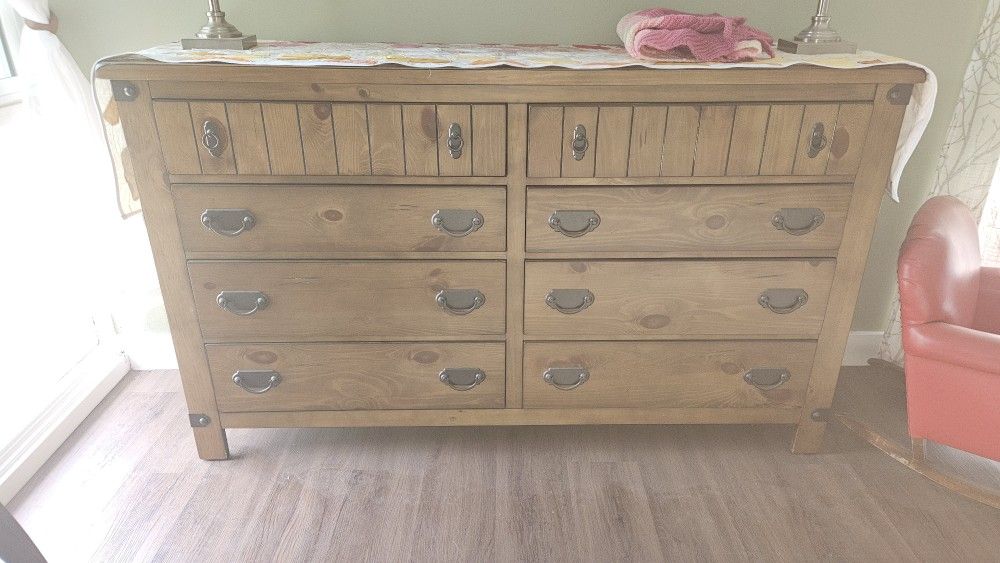 Mirror That Goes With This Dressor, Not The Dressor