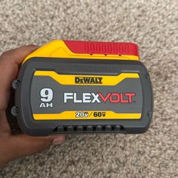 New DeWalt FLEXVOLT 20V/60V 9Ah Battery – Never Used