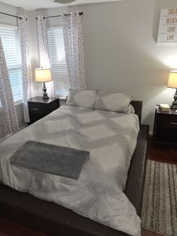 Queen Bedroom Set