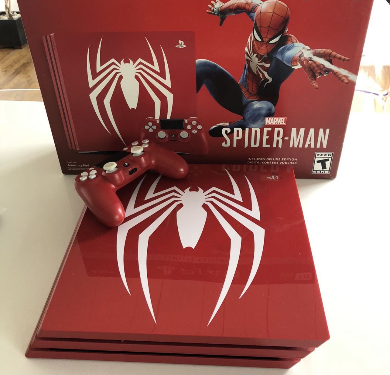 PS4 🕷 SpiderMan Limited Edition Console