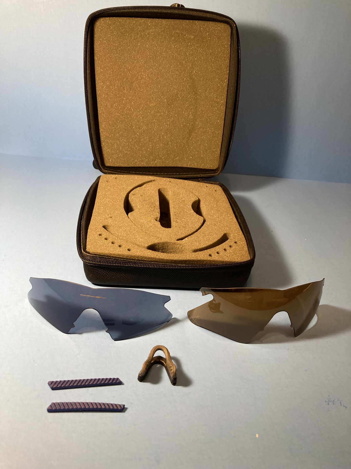 Oakley Sunglasses Case And Lenses