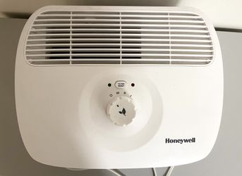 Air Purifier Honeywell HHT270 Hepa Pickup Only for Sale in