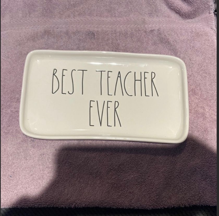 Rae Dunn Best Teacher Plate