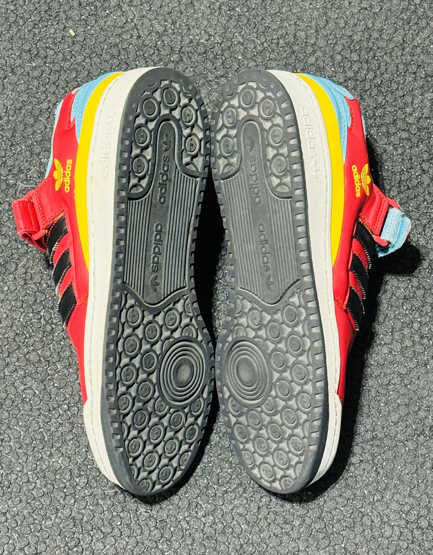adidas gazelle silver green womens South Park x Adidas Forum Low 