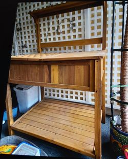 Garden workbench