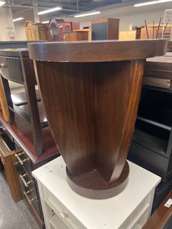 Dark Brown Hardwood Round End Table