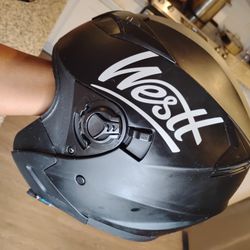 West Helmet Size Medium 