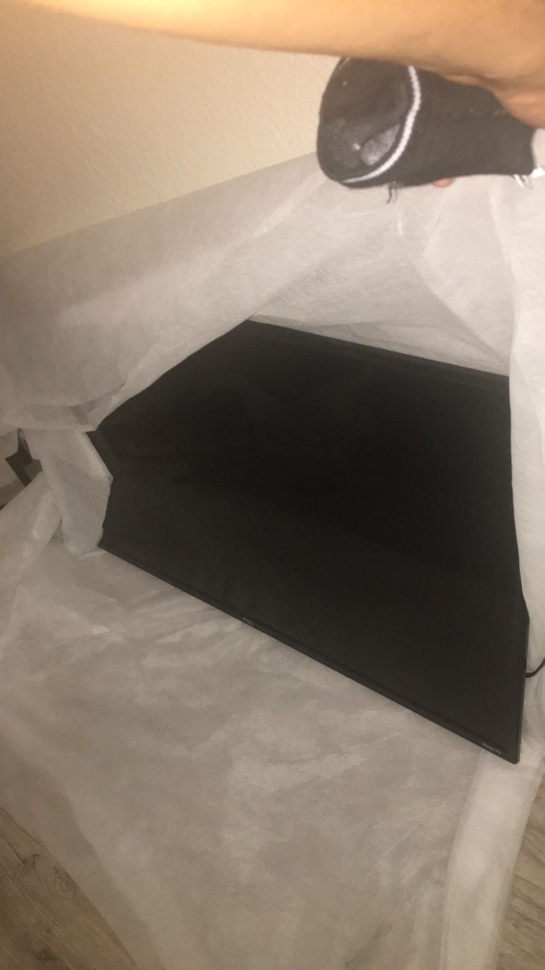 45” TCL roku Smart Tv For Sale