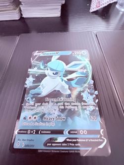 Glaceon V Pokémon Card 040/203