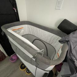 Koola Baby Bassinet Playpen 