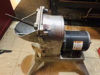 HEAVY DUTY GRINDING MACHINE