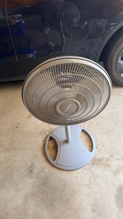 Lasko Pedestal Fan – $15