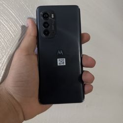 Moto Edge 2022