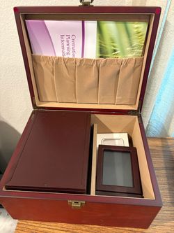 Cremation Memory Chest / Memorial Urn Kit
