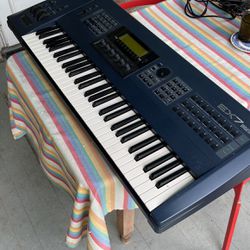 Yamaha EX7 Synth/keyboard