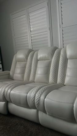 White Living Room Furniture